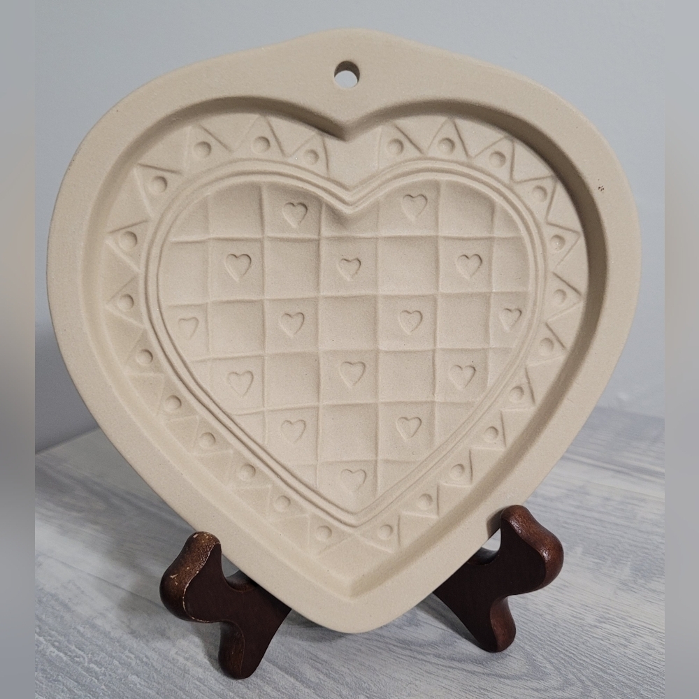 Vtg Brown Bag Cookie Art 1993 Quilted Heart Mold